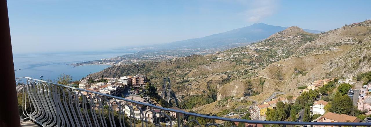 Erika- Panoramic Flat Appartement Taormina